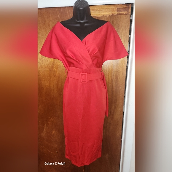 Red off the shoulder midi dress.sz M - Picture 1 of 4